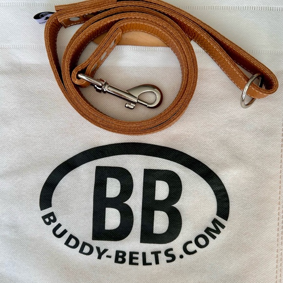 All genuine leather Buddy Belt Leash Carmel 3/4" x 4' Never used. - Picture 2 of 3